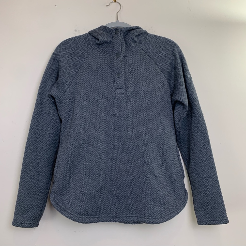 Columbia Women’s Medium 1/4 snap Hoodie with pockets